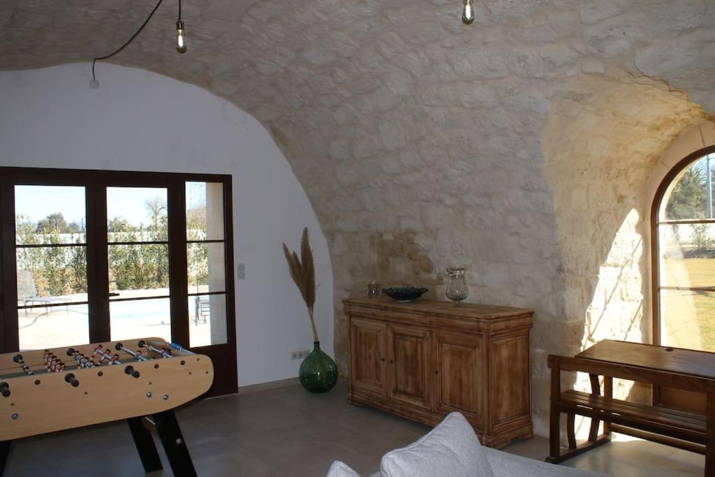 Mas En Campagne Villa Mallemort Bagian luar foto